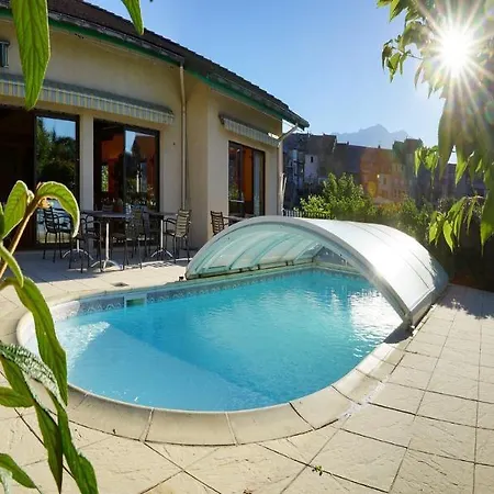 Hotel Logis Murtel La Mure (Isere)