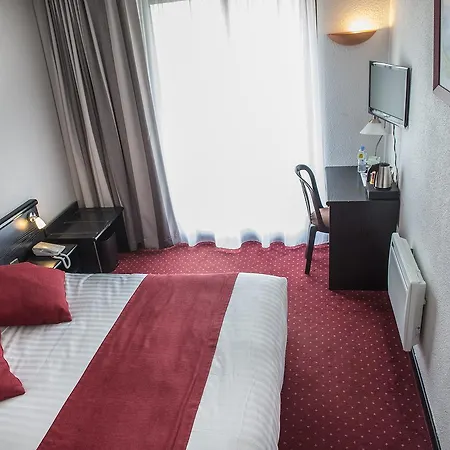 Logis Murtel ホテル