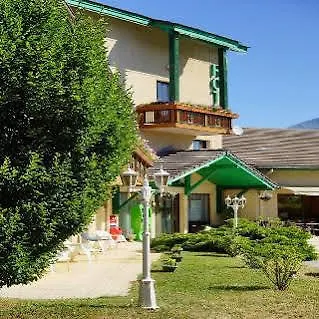 Logis Murtel מלון